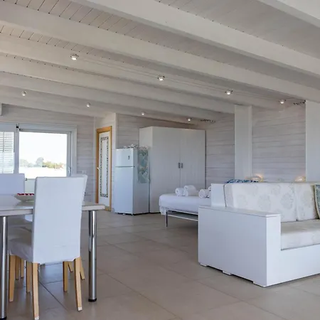 Casa Dansoda Sul Mare 公寓 *